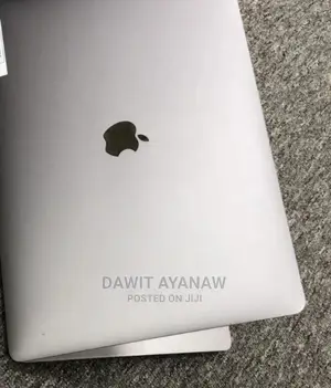 New Laptop Apple MacBook Pro 2017 16GB Intel Core I7 SSD 512GB