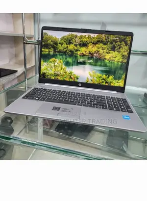 New Laptop HP Stream Notebook 8GB Intel Core I3 HDD 1T