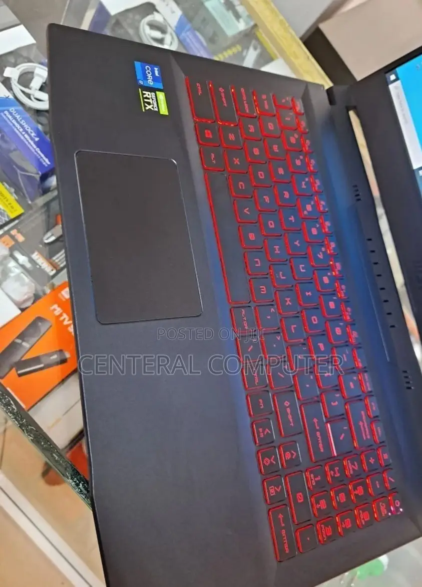 New Laptop MSI GE40 2OL 16GB Intel Core I7 SSD 512GB