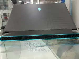 Photo - New Laptop Alienware Area-51m 32GB Intel Core I9 SSD 512GB