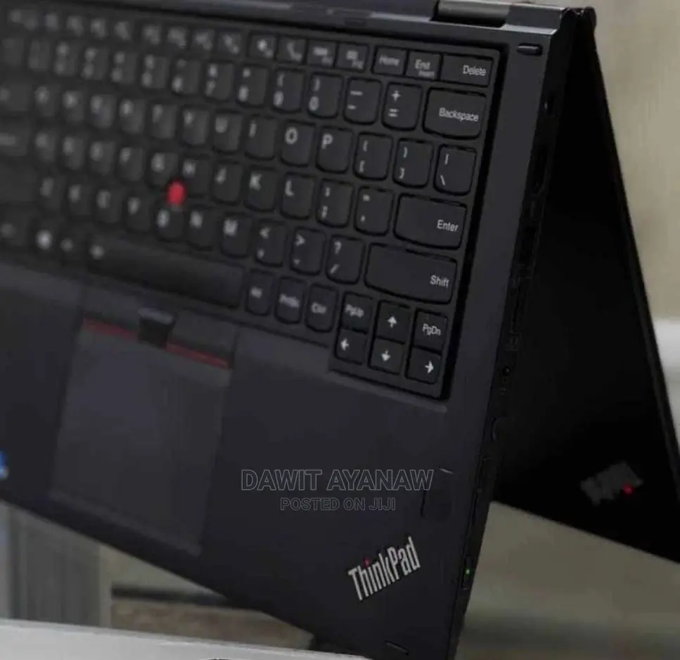 New Laptop Lenovo Yoga 260 8GB Intel Core I5 SSD 512GB