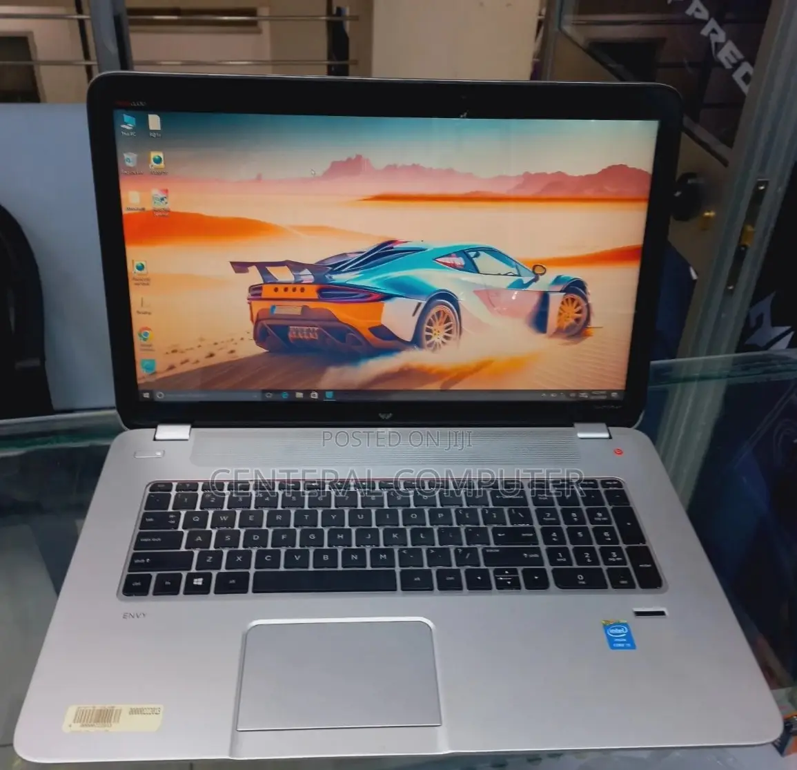 New Laptop HP Envy Pro 8GB Intel Core I5 HDD 750GB