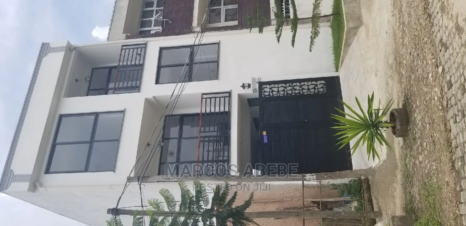 Furnished 5bdrm House in አዲስ አበባ, Bole for Sale