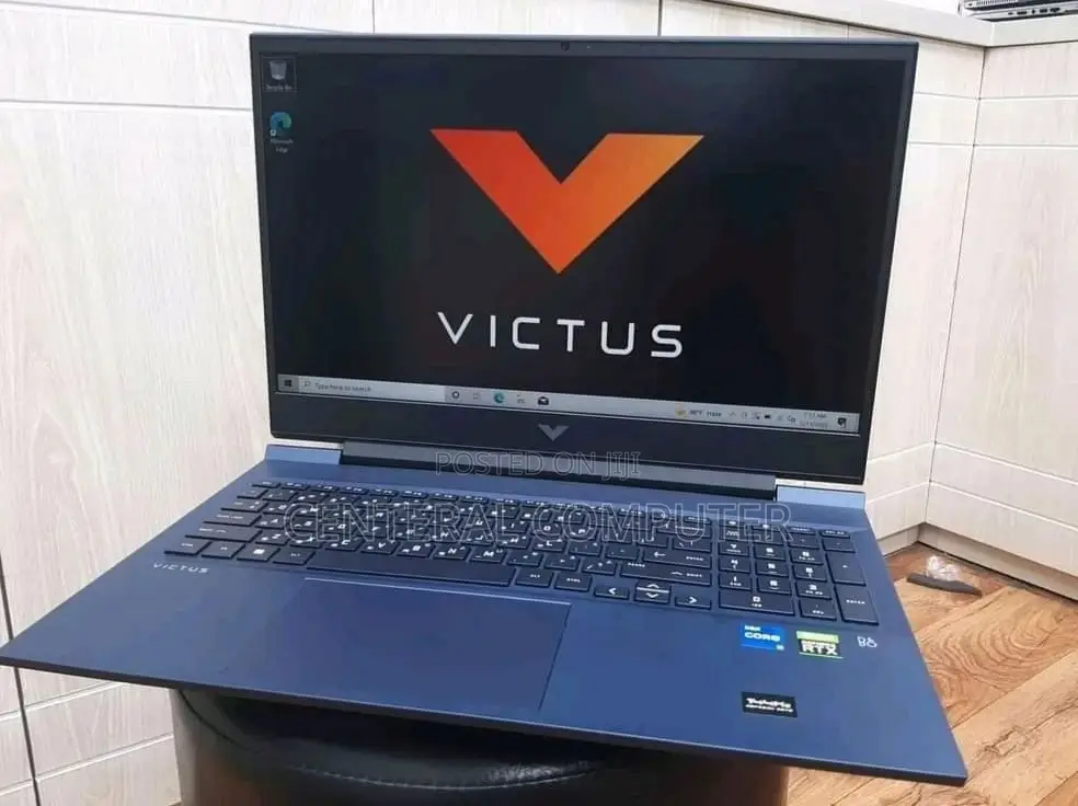 New Laptop HP Victus 16 16GB Intel Core I7 SSD 512GB