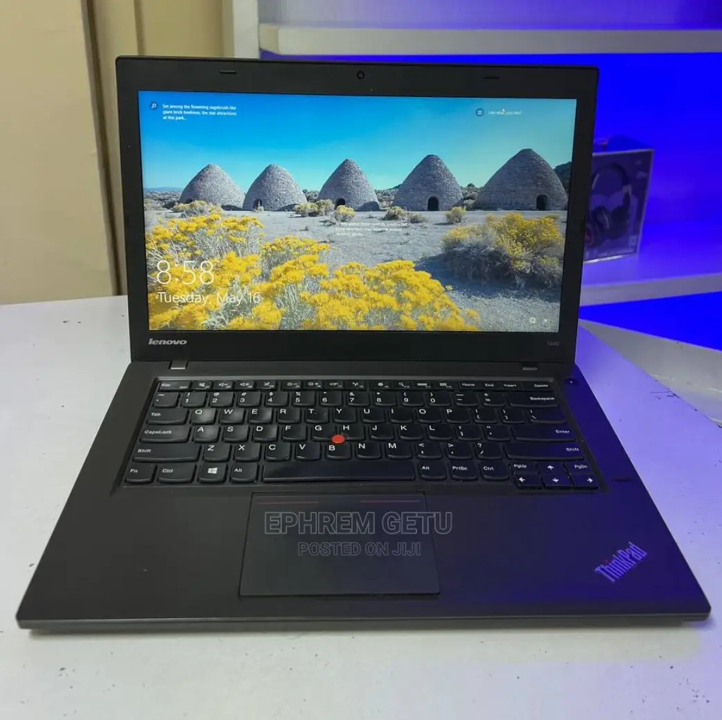 New Laptop Lenovo ThinkPad Yoga 4GB Intel Core I5 HDD 500GB