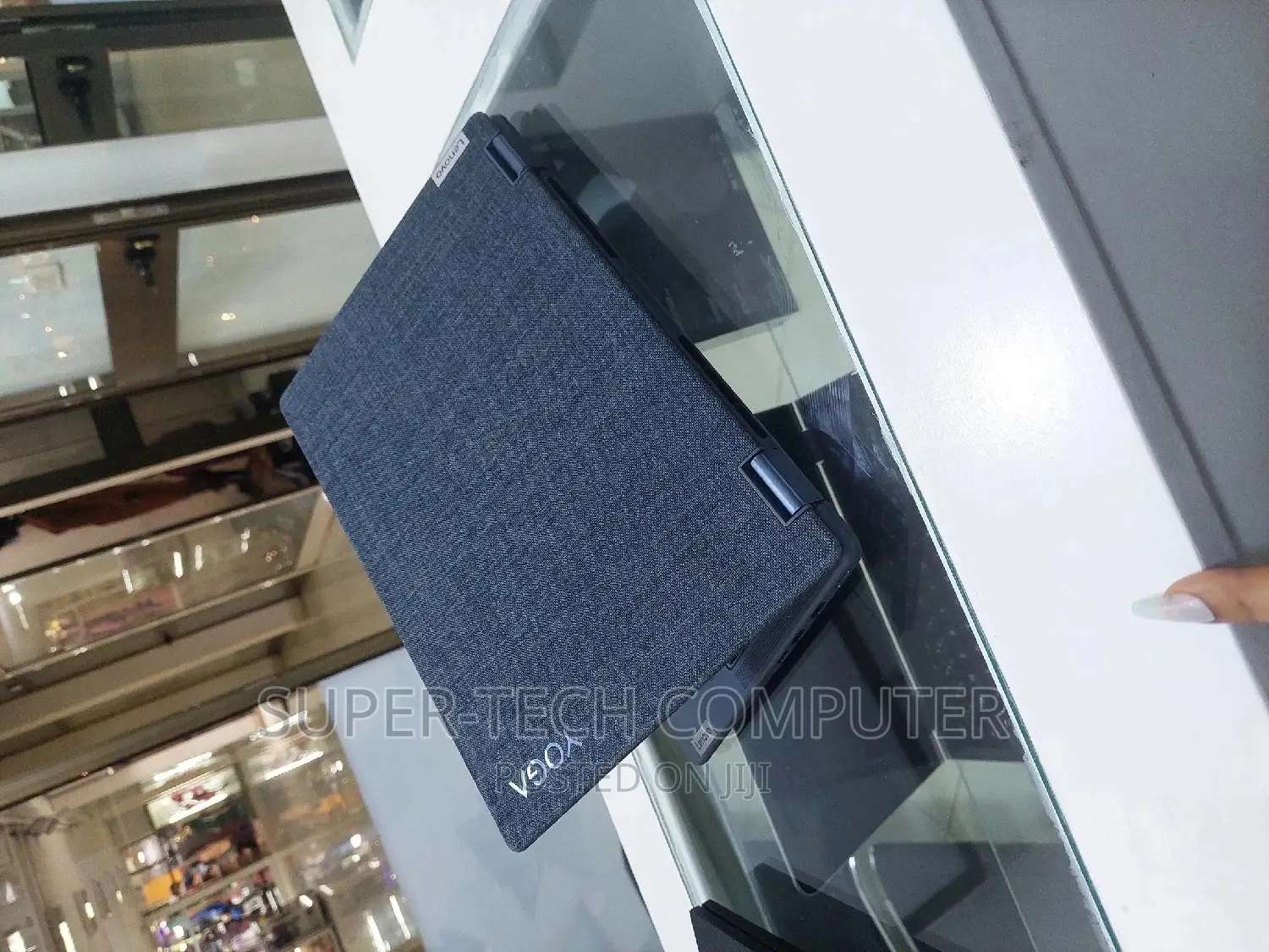 New Laptop Lenovo Yoga 910 8GB AMD Ryzen 5 SSD 512GB