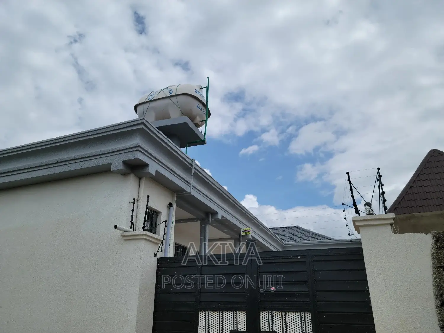 Furnished 4bdrm House in House, Oromia-Finfinne for Sale