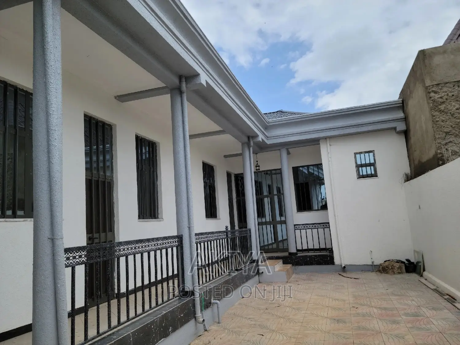 Furnished 4bdrm House in House, Oromia-Finfinne for Sale
