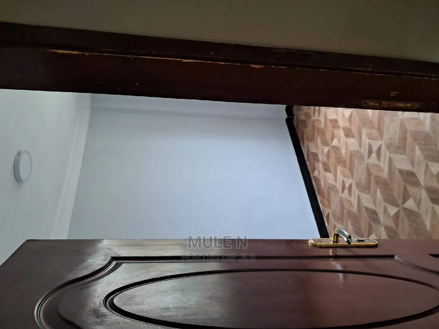 Furnished 1bdrm Condo in ኣባዶ ኮንደሚኒየም, Yeka for sale