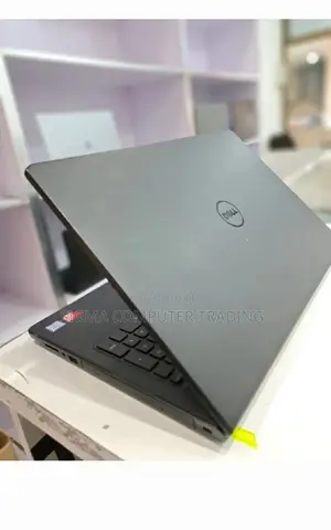 New Laptop Dell Inspiron 15 8GB Intel Core i5 HDD 1T