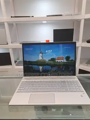 New Laptop HP Pavilion DM1 8GB Intel Core I5 HDD 1T