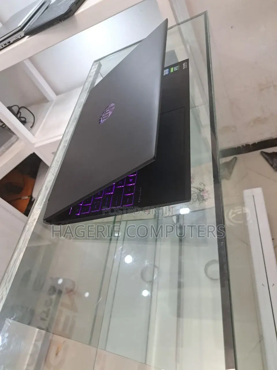 New Laptop HP Pavilion TouchSmarT 15t 8GB AMD Ryzen 5 SSD 512GB