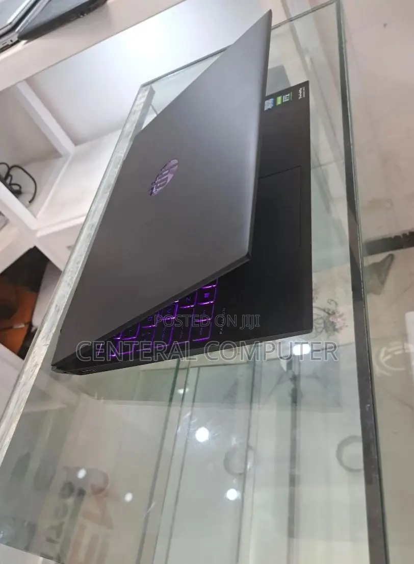 New Laptop HP Pavilion G60 8GB AMD Ryzen 5 SSD 512GB