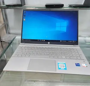 New Laptop HP Pavilion 13 16GB Intel Core I7 SSD 512GB