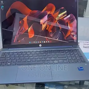 New Laptop HP Pavilion X2 210 8GB Intel Core I7 SSD 512GB