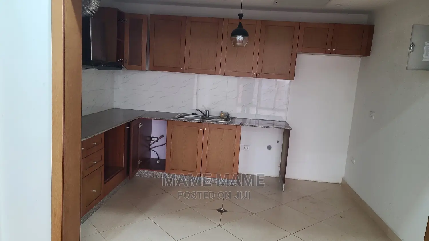 3bdrm Apartment in Addis Abeba, Bole for Rent
