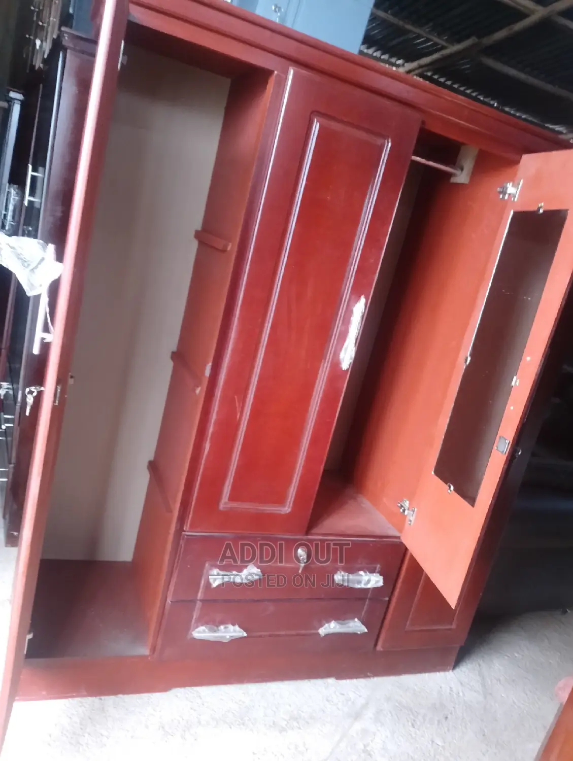 ቁምሳጥን/Cupboards