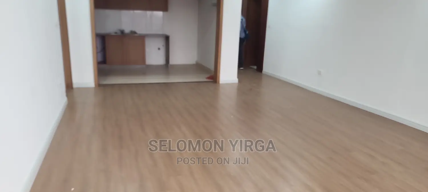 3bdrm Apartment in አድስ አበባ, Bole for Rent
