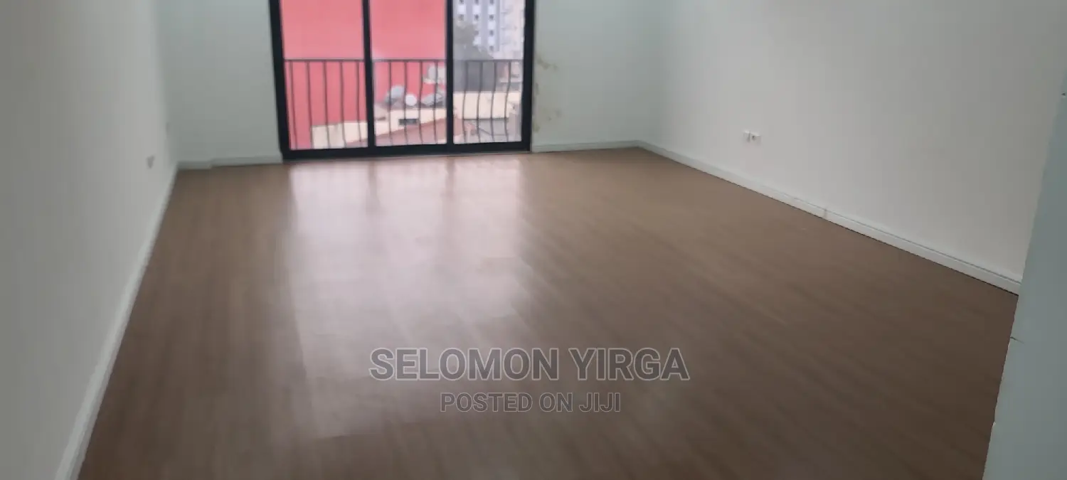 3bdrm Apartment in አድስ አበባ, Bole for Rent