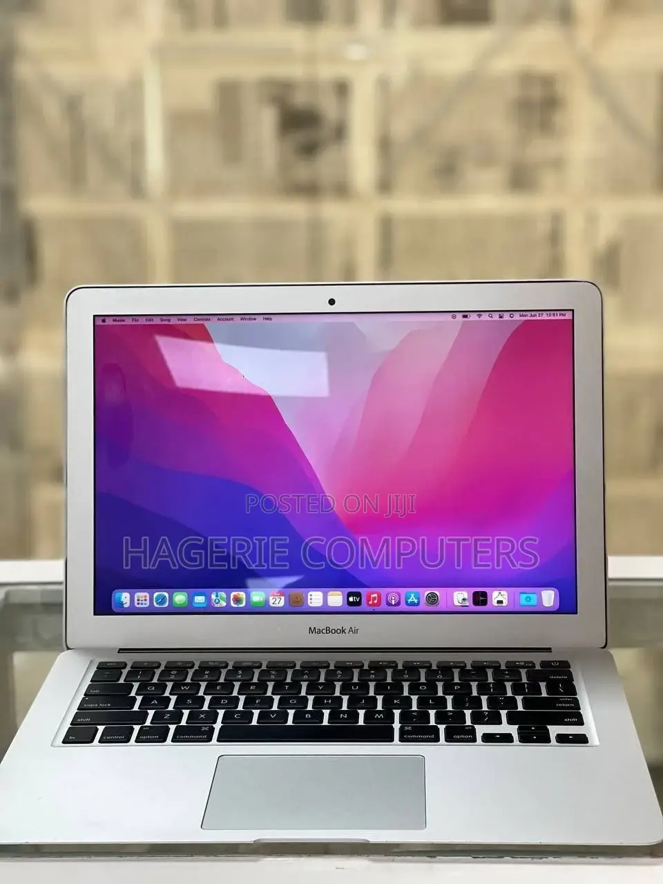 New Laptop Apple MacBook Air 2017 8GB Intel Core I5 SSD 256GB