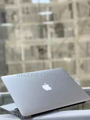 New Laptop Apple MacBook Air 2017 8GB Intel Core I5 SSD 256GB
