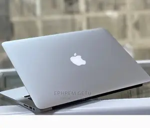 New Laptop Apple MacBook Air 2017 8GB Intel Core I5 SSD 256GB