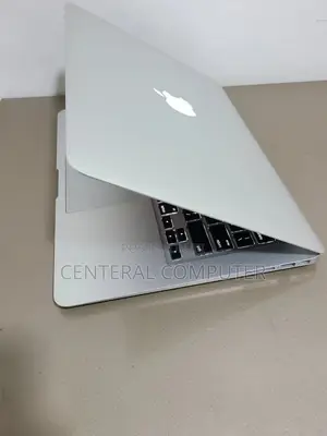 New Laptop Apple MacBook Air 2015 8GB Intel Core I5 SSD 128GB