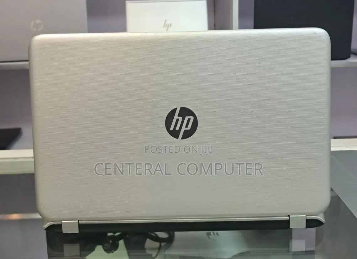 New Laptop HP Pavilion X360 11 8GB Intel Core I7 HDD 1T