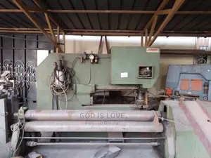 Photo - Press Machine