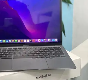 New Laptop Apple MacBook Air 2020 8GB Apple M1 SSD 256GB