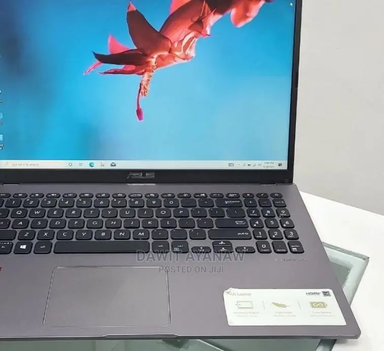 New Laptop Asus VivoBook 15 X505BA 8GB AMD SSD 256GB