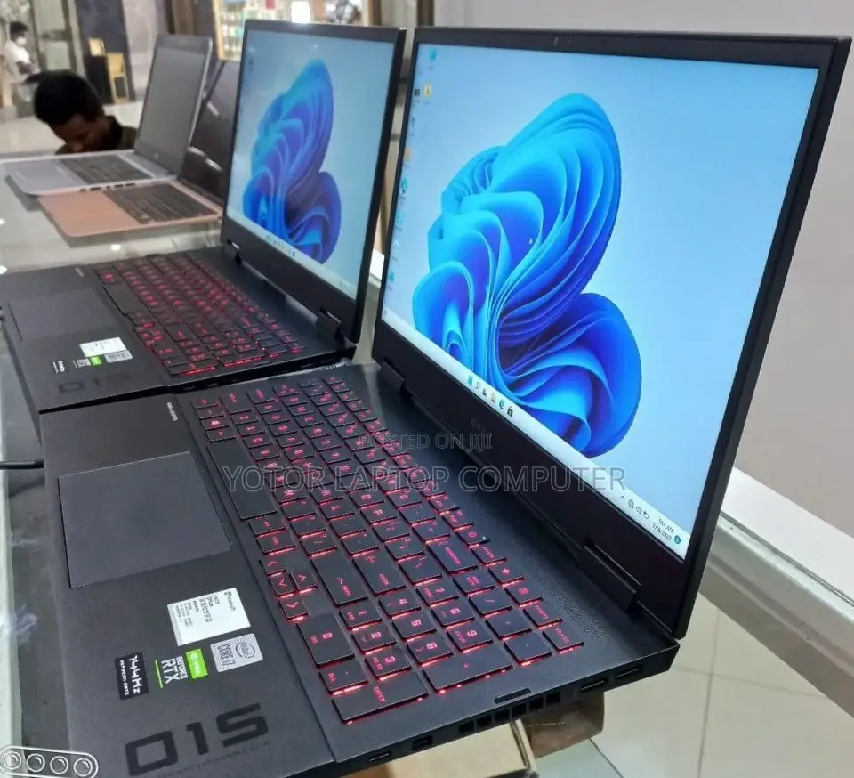 New Laptop HP Omen 15 8GB Intel Core I7 SSD 16 GB