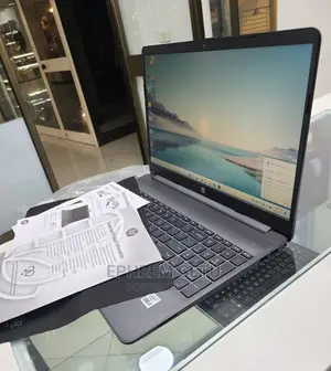 New Laptop HP Stream Notebook 8GB Intel Core I5 HDD 1T