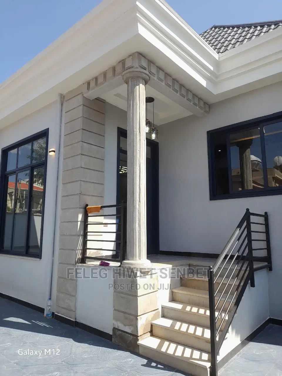 Furnished 5bdrm Villa in አአ, Bole for sale