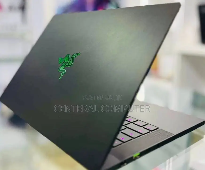 New Laptop Razer Blade Stealth 16GB AMD Ryzen 9 SSD 1T