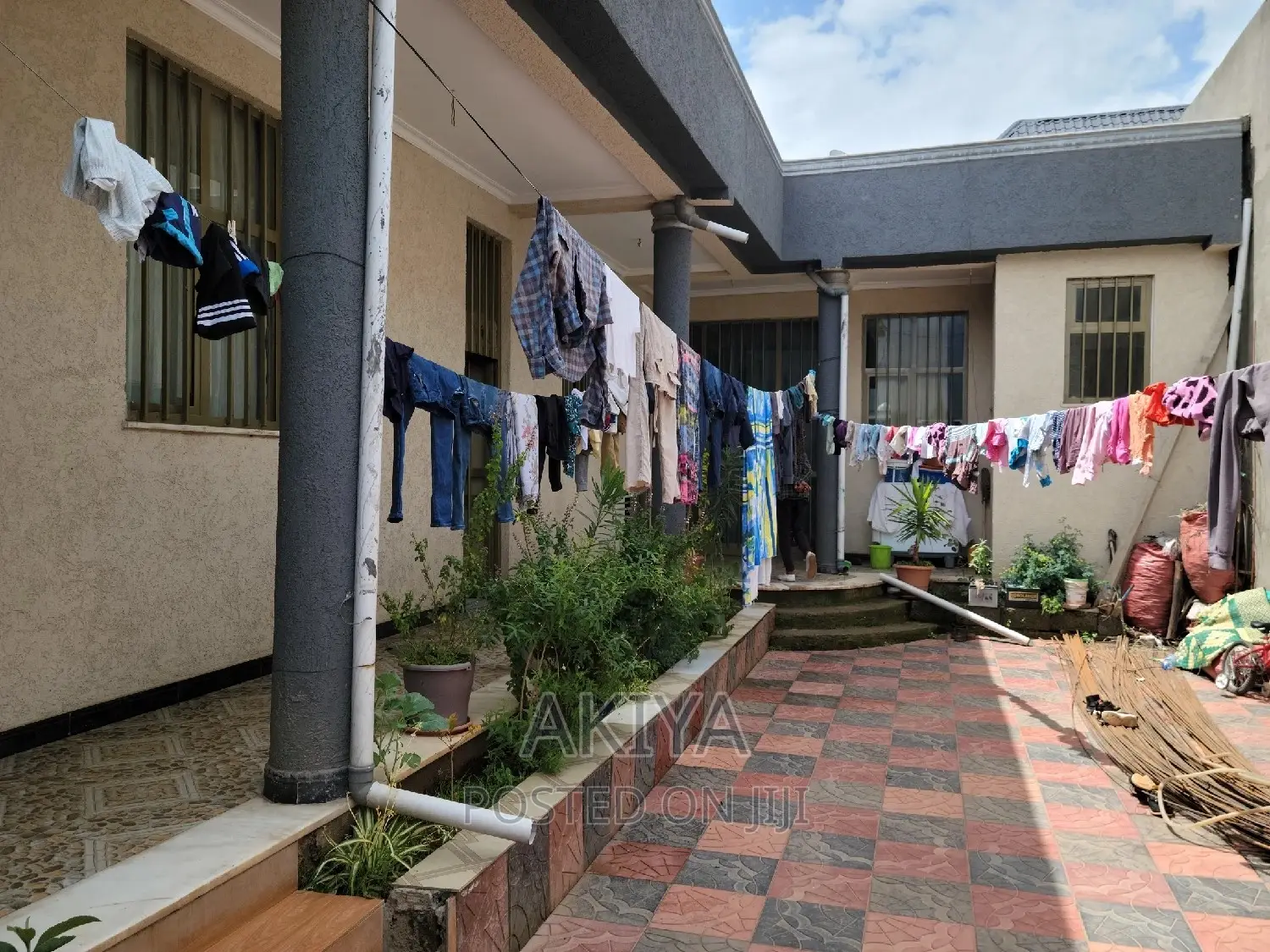 3bdrm House in House, Oromia-Finfinne for Sale