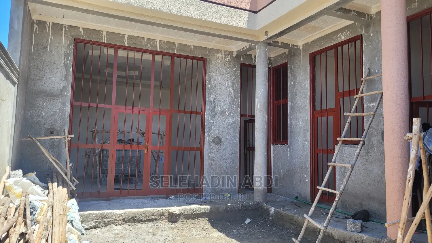 5bdrm House in Dukem Home, East Shewa for sale