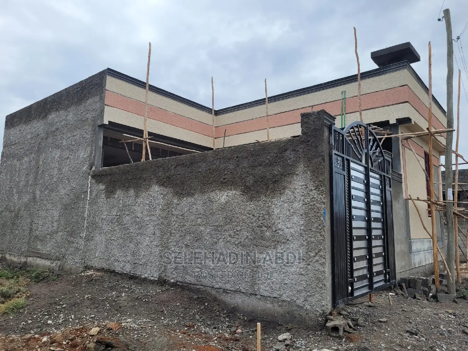 5bdrm House in Dukem Home, East Shewa for sale