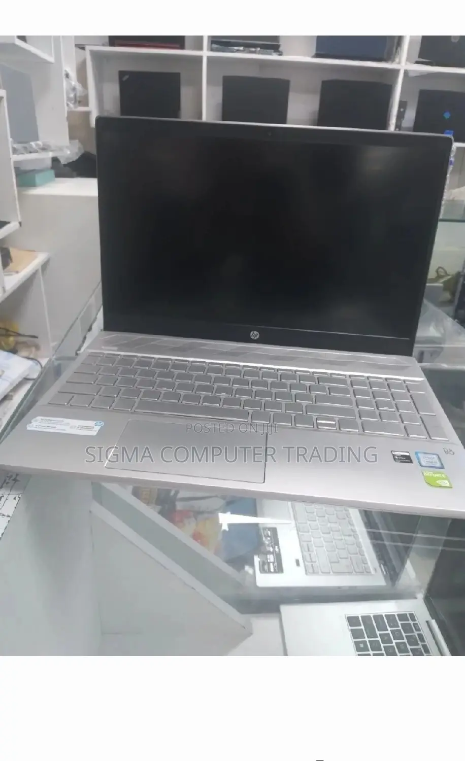 New Laptop HP Pavilion 15 8GB Intel Core I5 HDD 1T