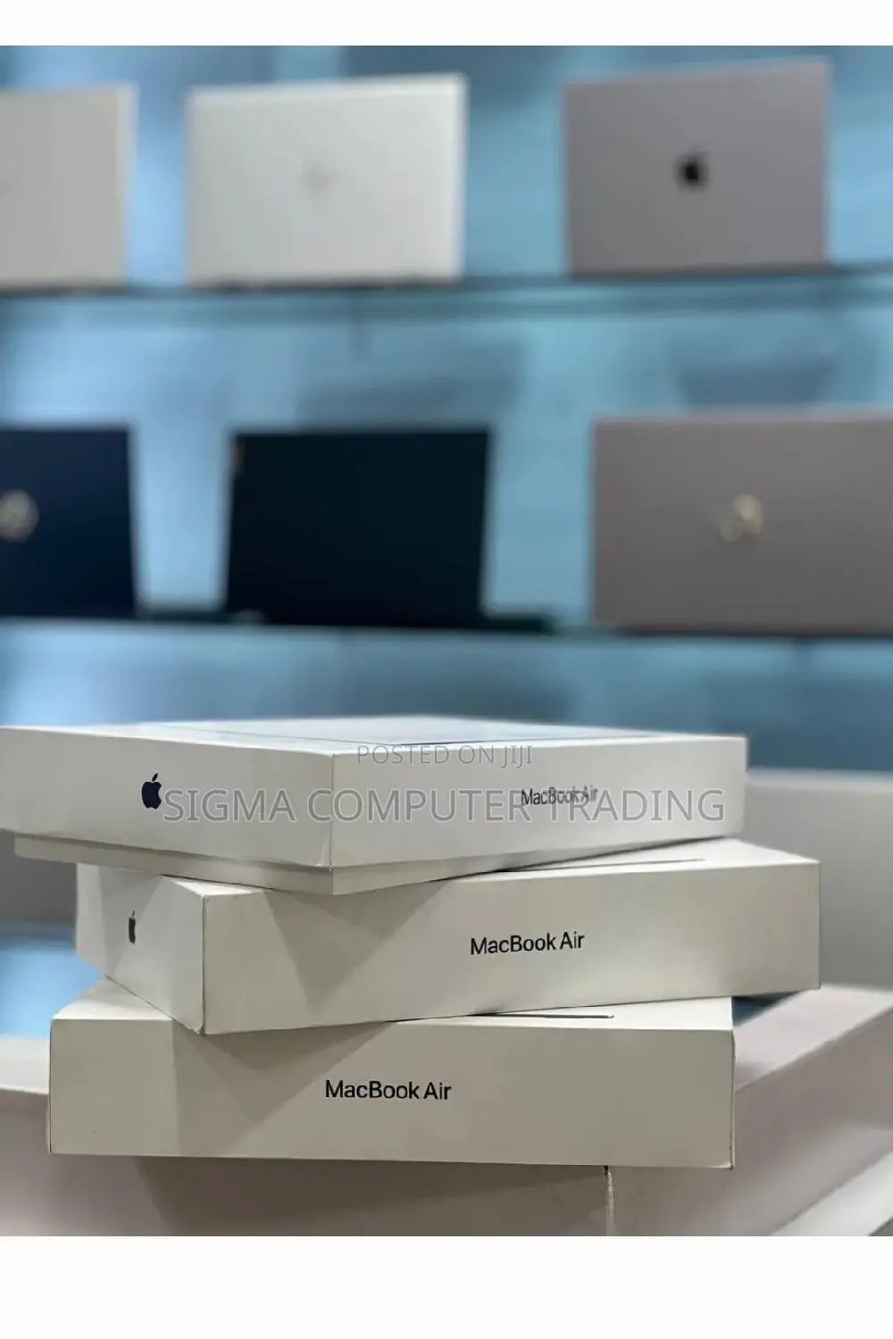 New Laptop Apple MacBook Air 2022 M2 8GB Apple M2 SSD 256GB