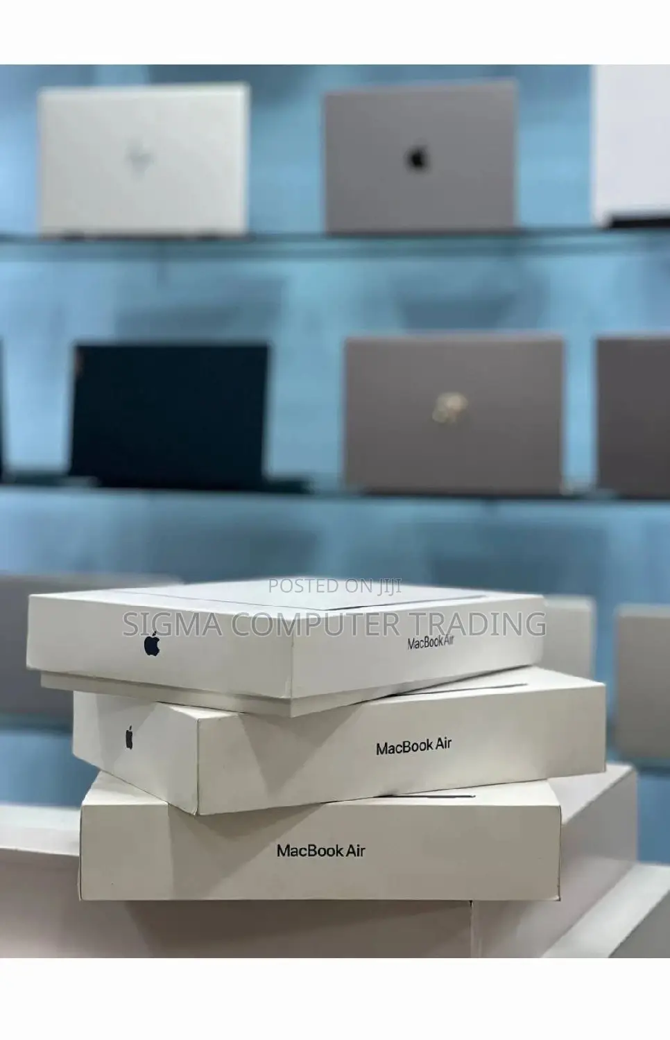 New Laptop Apple MacBook Air 2022 M2 8GB Apple M2 SSD 256GB