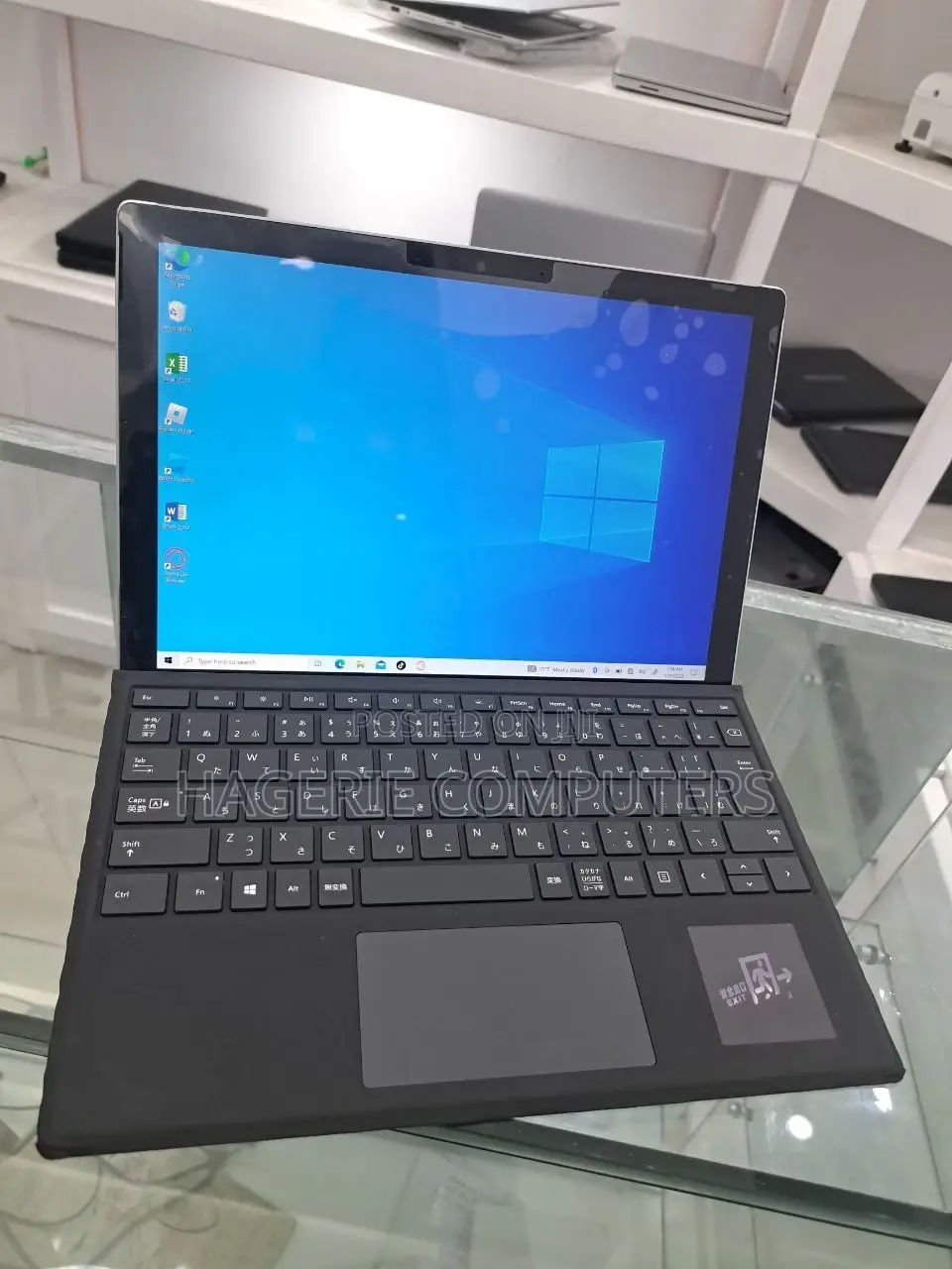 New Laptop Microsoft Surface 8GB Intel Core I5 SSD 128GB