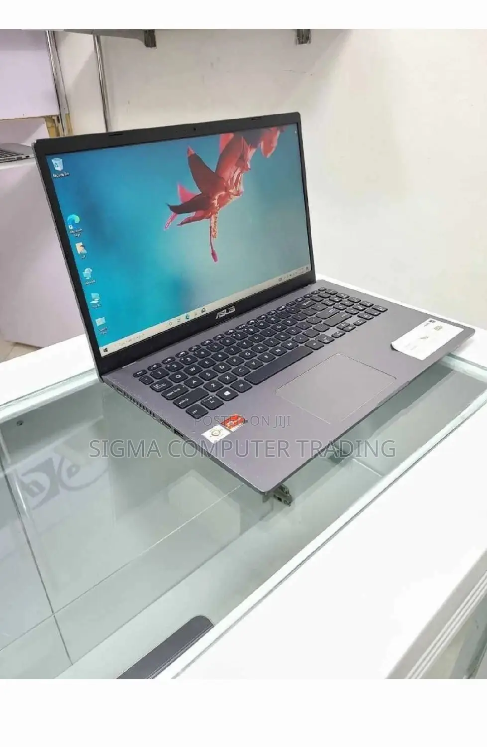 New Laptop Asus VivoBook 15 X505BA 8GB AMD SSD 256GB