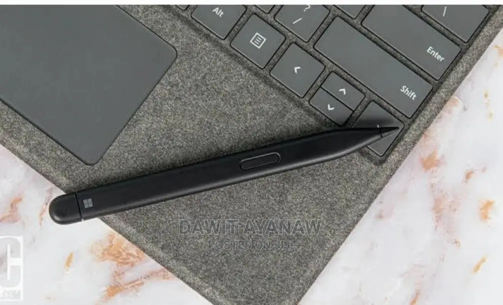 New Laptop Microsoft Surface Pro 8 16GB Intel Core I5 SSD 256GB