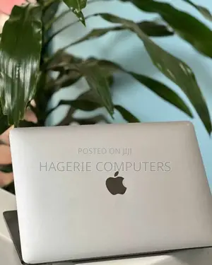 New Laptop Apple MacBook Air 8GB Apple M1 SSD 256GB