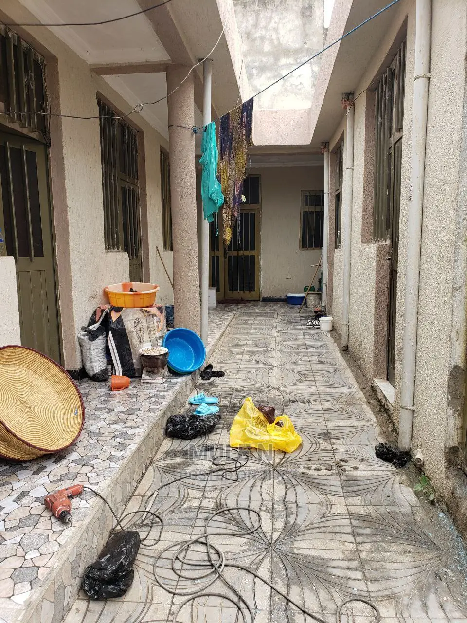 Furnished 5bdrm House in ሰሚት አከባቢ, Bole for Sale