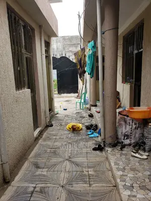 Furnished 5bdrm House in ሰሚት አከባቢ, Bole for Sale