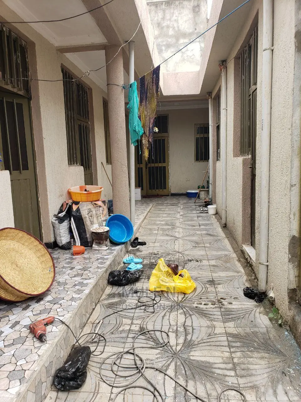 Furnished 5bdrm House in ሰሚት አከባቢ, Bole for Sale