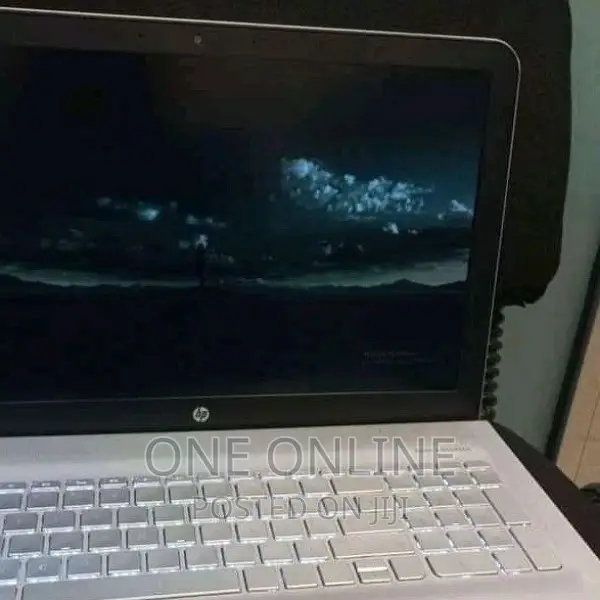 New Laptop HP Envy 4 8GB Intel Core i5 SSD 128GB