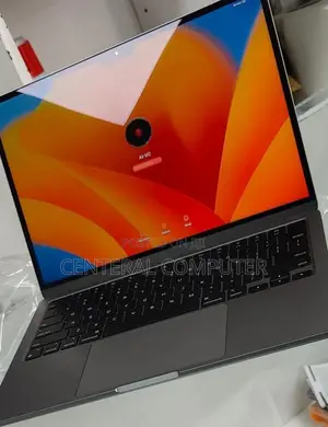 Photo - New Laptop Apple MacBook Air 2022 M2 16GB Apple M2 SSD 512GB